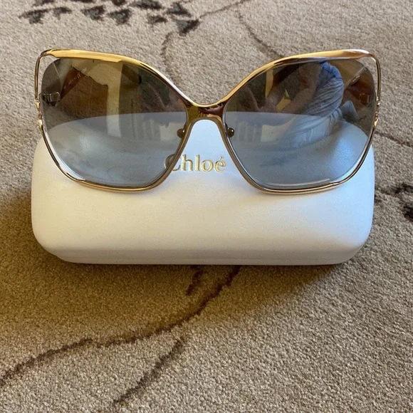 Chloe gently used oversized sunglasses